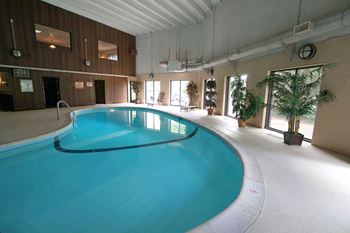 Bellows court pool